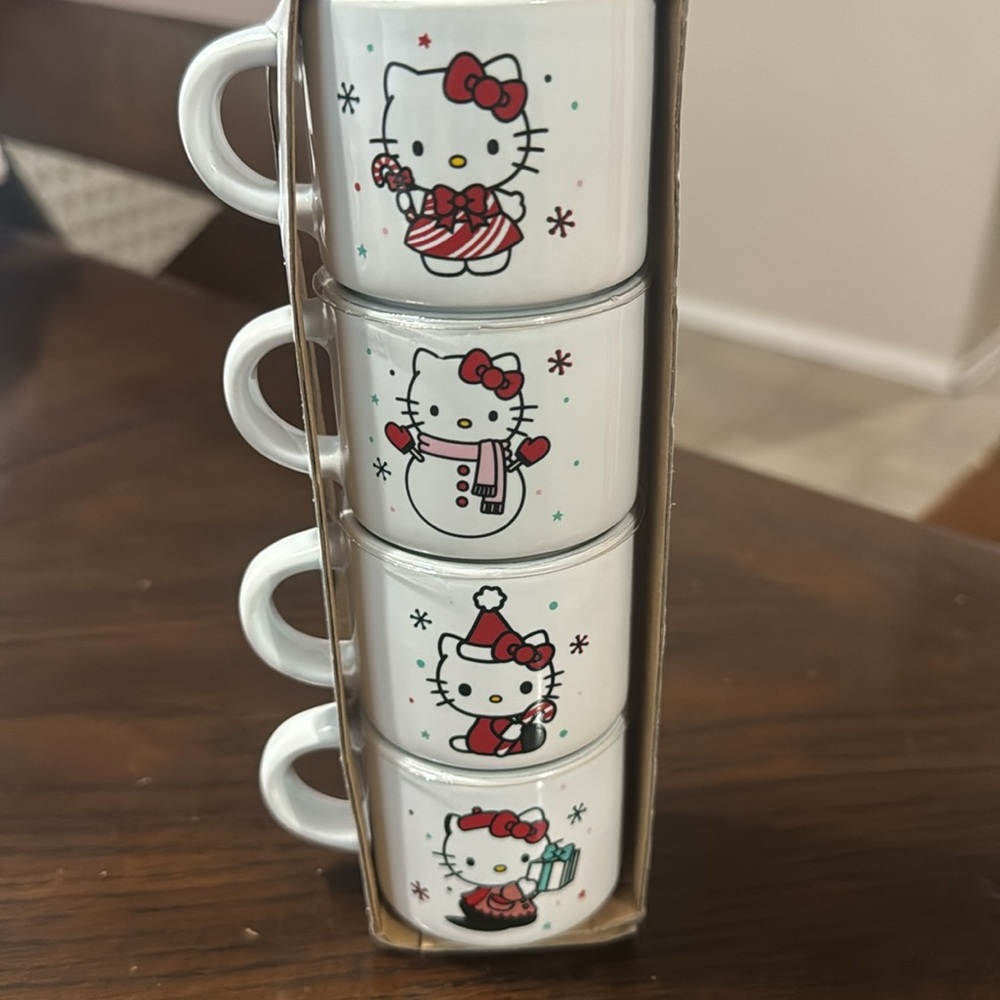 Hello Kitty mini mugs - Picture 2 of 4